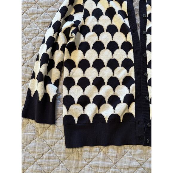 Ann Taylor XL Scallop Pattern Cardigan Black White Button Knit Retro Mod Chic - Picture 2 of 11